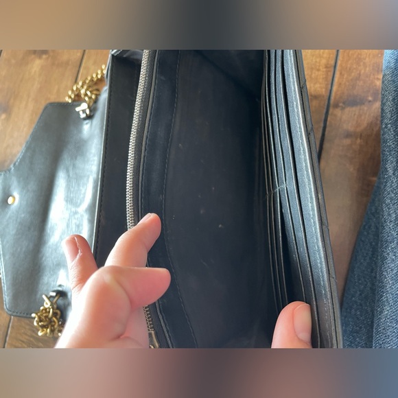 Authentic Gucci Marmont GG Chevron Quilted Leather Black Bag - Picture 11 of 16